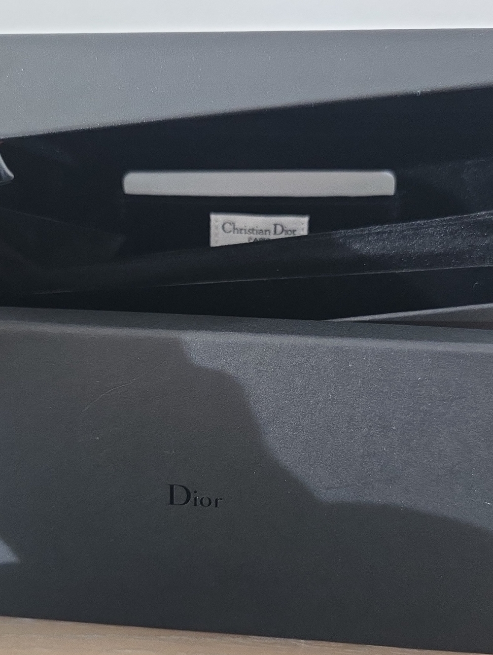 Dior SO REAL Sunglasses in GOLD - Picture 5 of 6